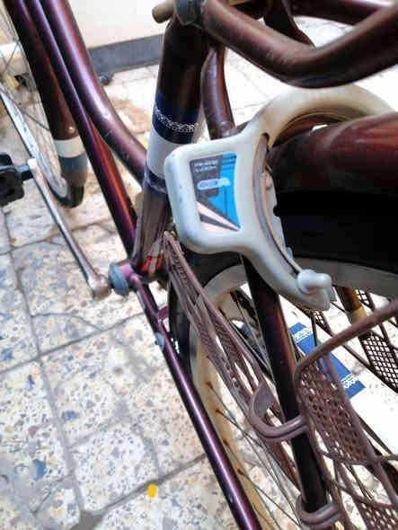 سلام عليكم
باسكل بناتي ياباني مال حاويه 
الحجم 26 كير وحساس قفل تاير 
مكاني بغداد حي الجهاد توصيل موجود
الشراي يتفضل خاص *********** واتساب
