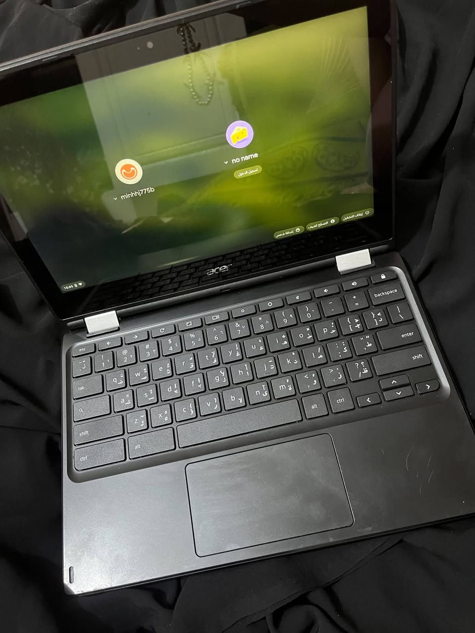 للبيع Acer Chromebook R11 (قلاب 360°) – يعني يتحول ايباد ’ نظيف جدًا
السلام عليكم.
للبيع لابتوب Acer Chromebook R11 بحالة ممتازة واستخدامه قليل، والجهاز نظيف جدًا وخالي من الكسور أو الأعطال مامبدل اي قطعة و لا داخل تصليح .
المواصفات:
✅ شاشة لمس قابلة للدوران 360° (Laptop / Tablet).
✅ معالج Intel Celeron N3160.
✅ نظام ChromeOS.
✅ مناسب للدراسة، التصفح، مشاهدة اليوتيوب، Zoom، Google Meet، وكتابة البحوث.و للاطفال 
✅ بطارية جيدة.
✅ الشاحن الأصلي موجود مع قلم لمس.
✅ذاكرة 64 قابلة للزيادة 
سبب البيع: عندي جهاز ثاني وما محتاجه.
💰 السعر المطلوبالمطلوب150,000 دينار قابل للتفاوض .
📍 الموقع: البصرة. +متوفر توصيل كل المحافظات 
للمهتمين التواصل على الخاص.


**إذا كنت صاحب هذا الإعلان وتريد حذفه لأي سبب، رجاءا أرسل رسالة إلى الدعم الفني**