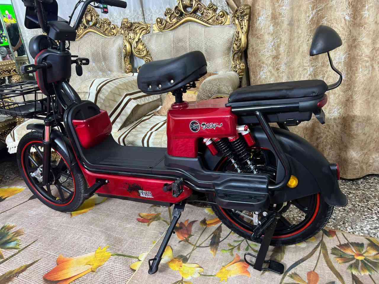 دراجه شحن جديده 5 بطاريات + بلوتوث + حساس + بصمه + سوجين + الدراجه ما ماشيه العنوان الشعب ***********
