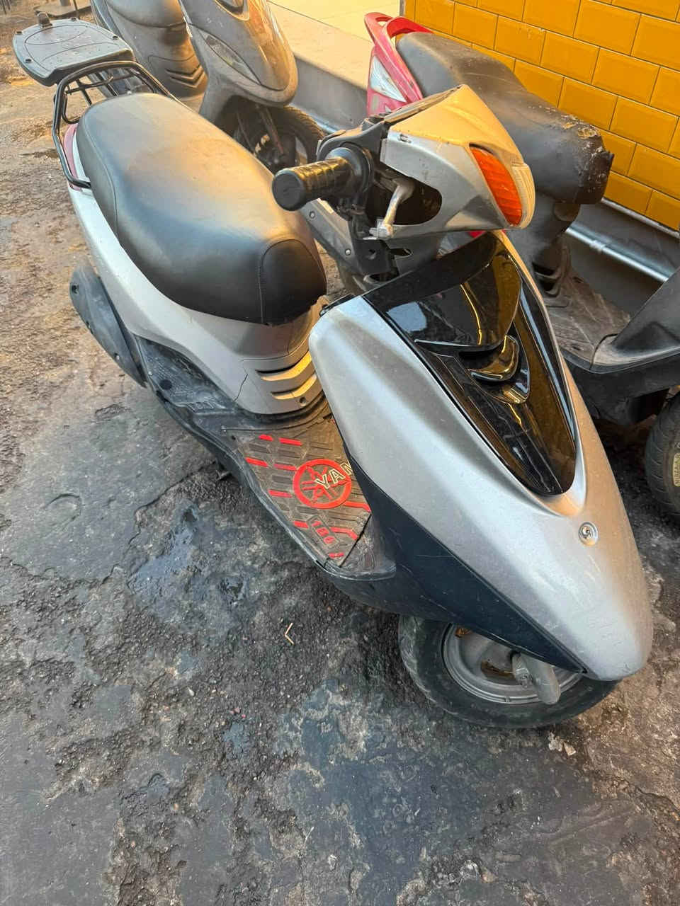 دراجه بريز مكينه نضيفه ***********
