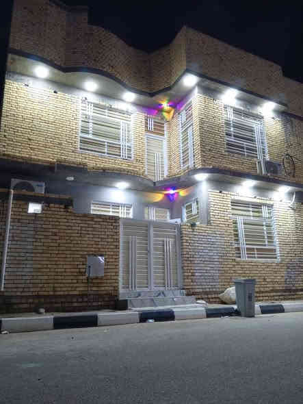 بيت امامي طابقين مساحه 100م بناء حديدث شغل درجه اولى حي الفداء شارع ابو لبنان  مقاطعه 22 كافت الخدمات سعر 160 وبي مجال فقط نقد ستفسار ***********
