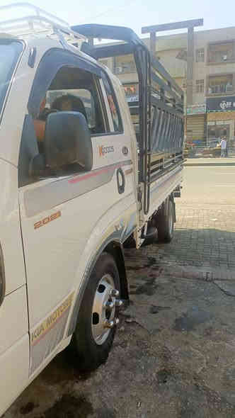 سلام عليكم للبيع فحل موديل 20 الشكل الجديد جاهزة من كلشي مكاني بغداد الدورة سعره 153 الشراي  يتصل علرقم ممتواجد علفيس ***********
