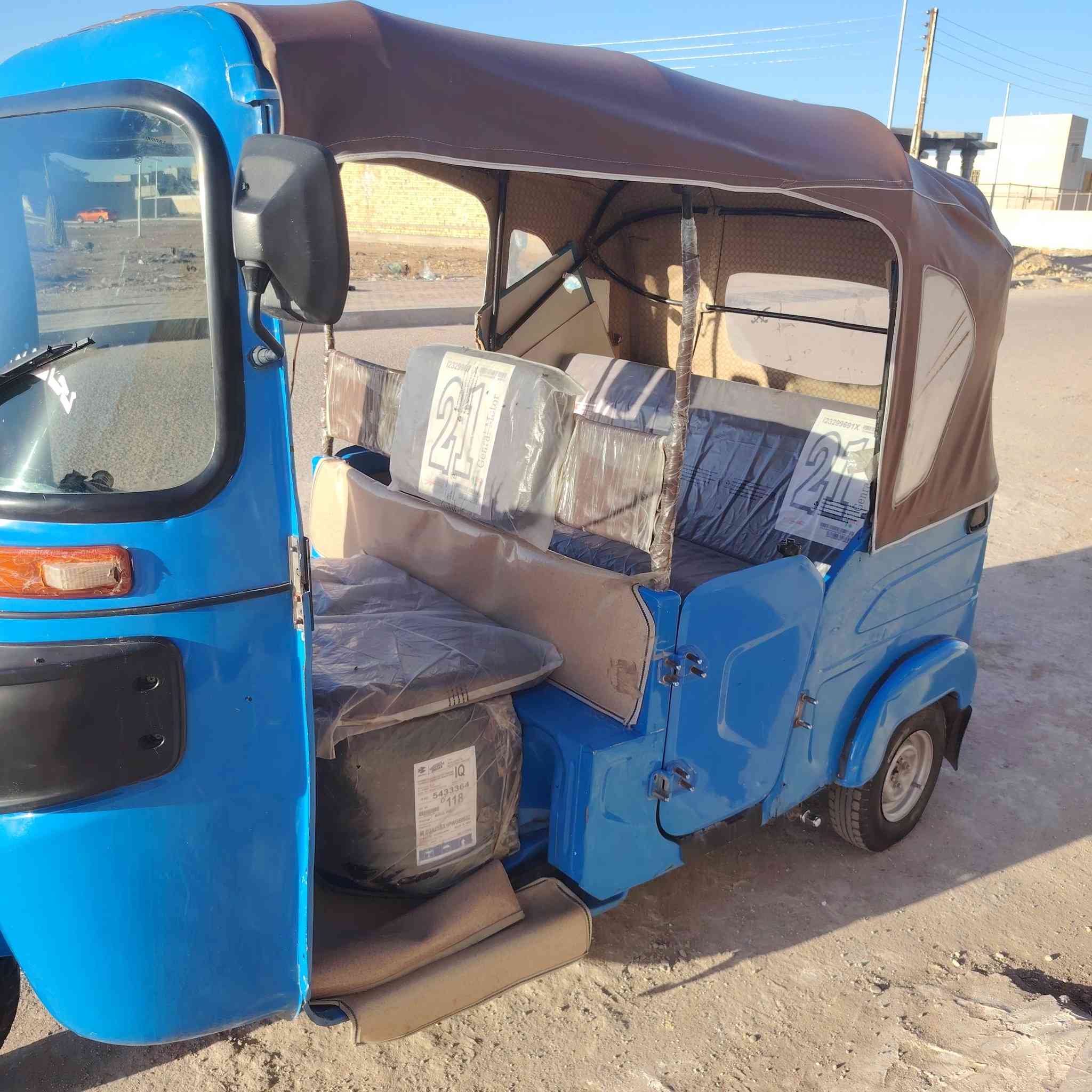 السلام عليكم تكتك للبيع 21 العماره المجر الكبير التكتك بيه صبغ وره كد 3اصابع صفحتين ماعده ذني مكفوله كفاله عامه مجفته بوشه وبستم فقط اصوليات كل كامله تحويل ثاني يوم وكيله شاكر بل مجر السعر 7300وبيه مجال  الشراي يتصل وبخدمته
  ***********
