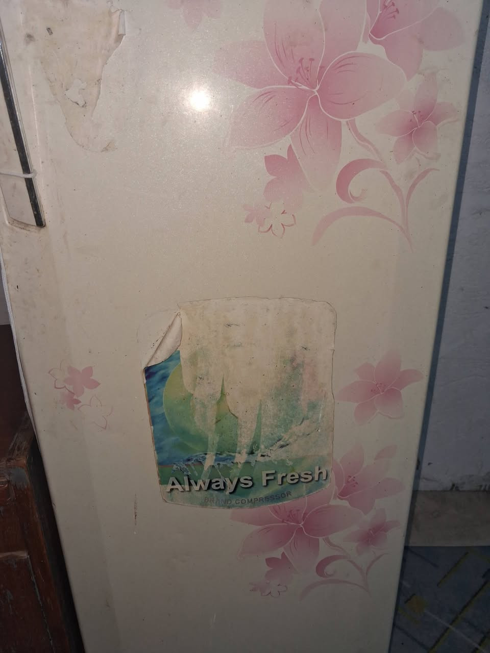 السلام عليكم ثلاجه اوبراد شغالات شرط الفحص مكان حله ابي غرق رقمي ***********
