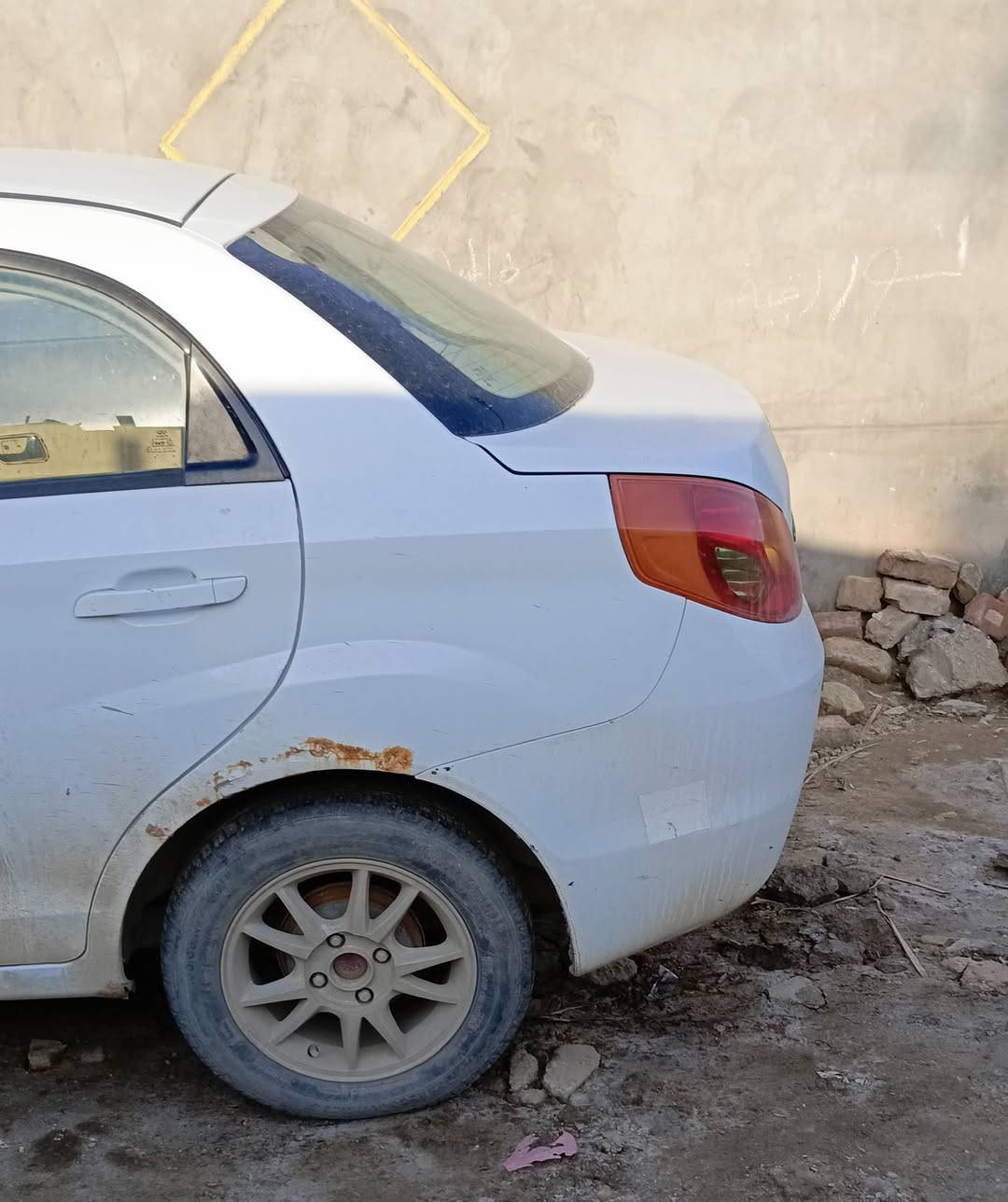 شيري فلاوين ٢٠١٣ قادسيه
مكينه بيهه خيط بخار 

سيارة حلوه ونظيفه السعر ٢٥ورقه 
مكان السيارة الديوانية
التبريد عاطل
رقم الهاتف ***********
