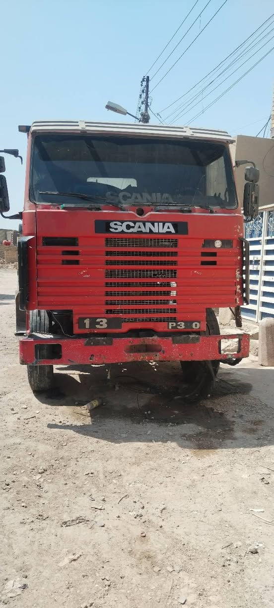 سلام عليكم سكانيه ١١٣ مكينه ١١٢ونص رافسه كير 4×4 اكسن ابو لفتر قراض  قماره كامله عنوانك بغداد مدينة الصدر *********** سيارة بدون
