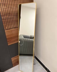 مرايا ستاند • ١٥٠سم×٥٠سم • توصيل مجاني