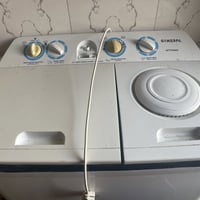 غساله للبيع اخت جديده بلاد نظافه وشغل شرط ع الفحص . للتفاصيل ع رقم ٠٧٨...