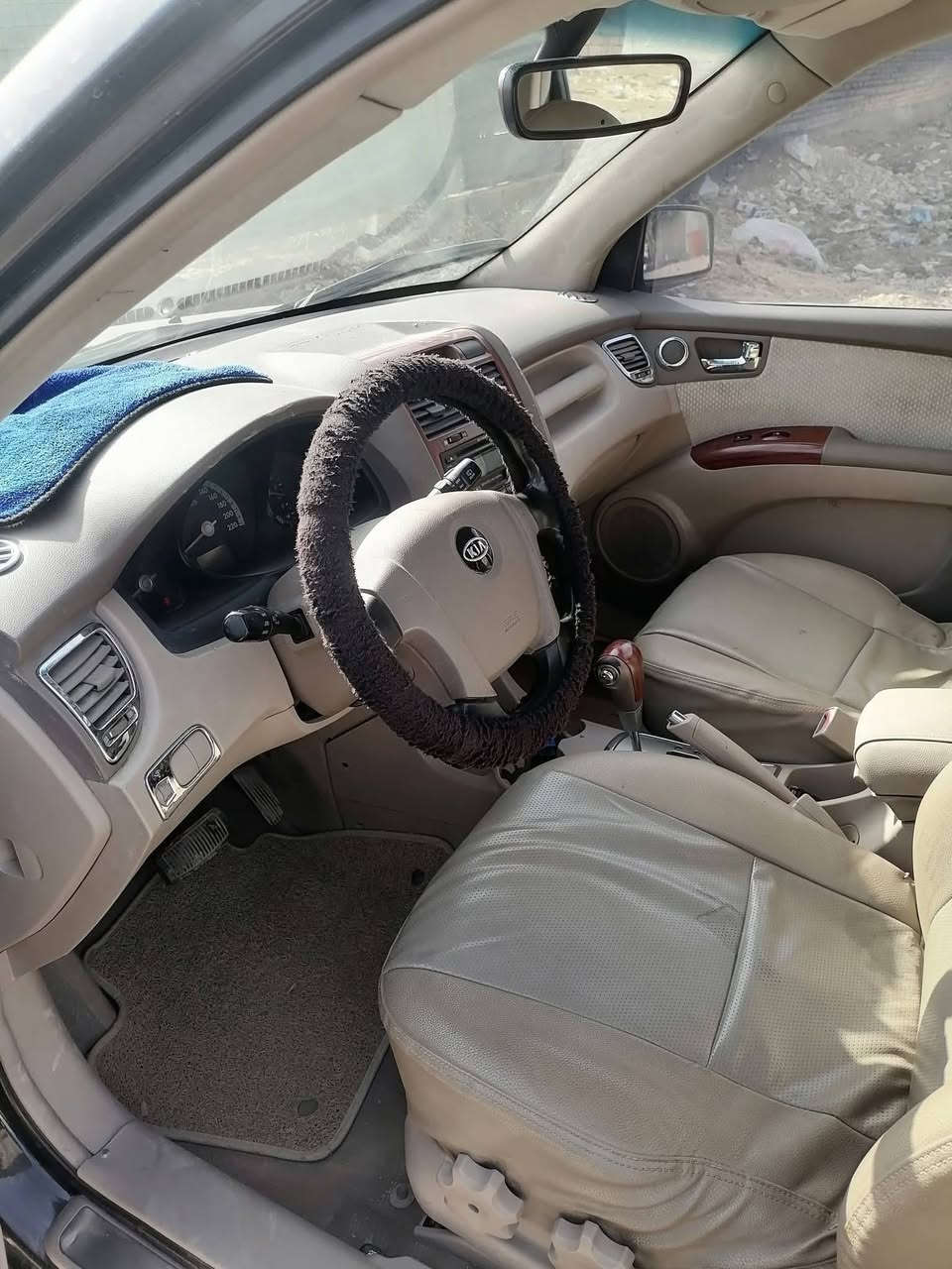 للبيع او المراوس 
كيا سبورتج كاز كصة جنطه محرك كير جدد داخل جديد عوزها حداديه الخلفيه فقط موديل 2006 متوم شمالي علئ الشاصي السعر 40 العنوان الناصريه الاستفسار الاتصال ***********
