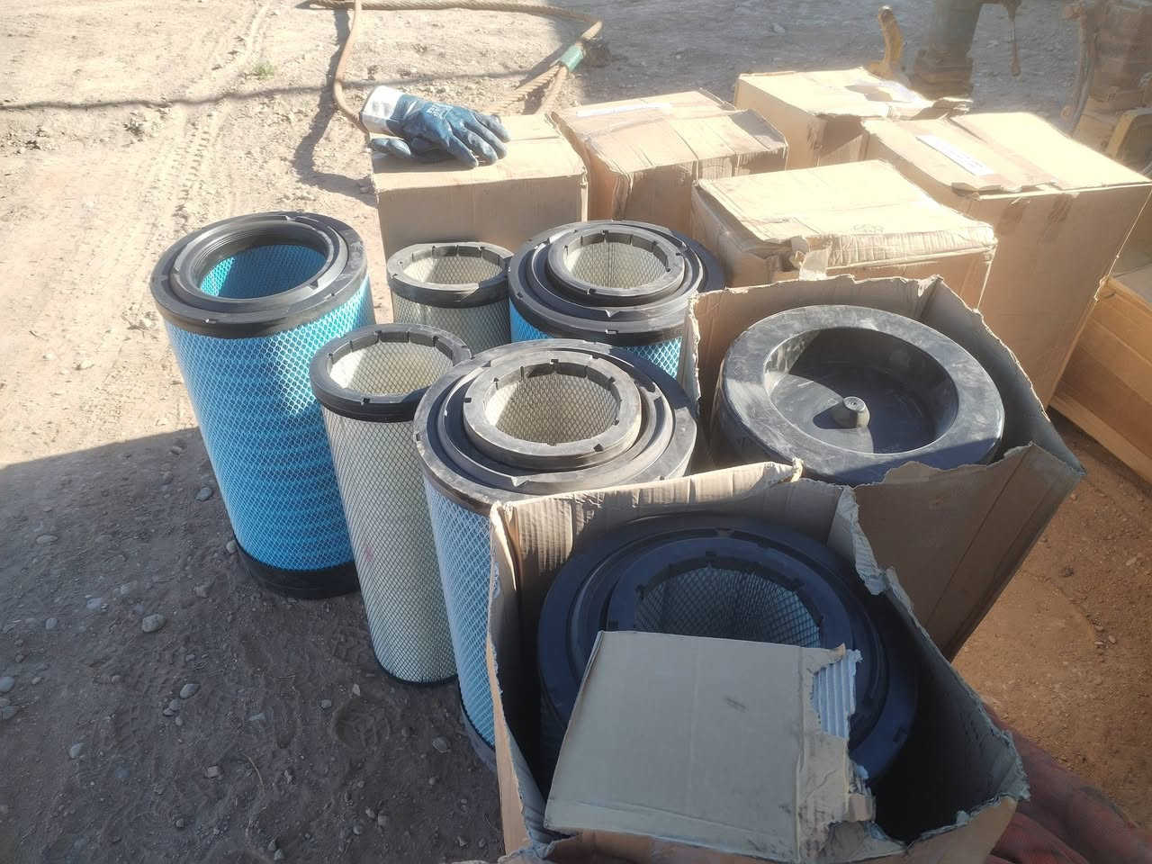 شوته سيارات كبيره ماعرف بيهن الي يريدهن يتصل على رقم *********** المكان ميسان قضاء الكحلاء
