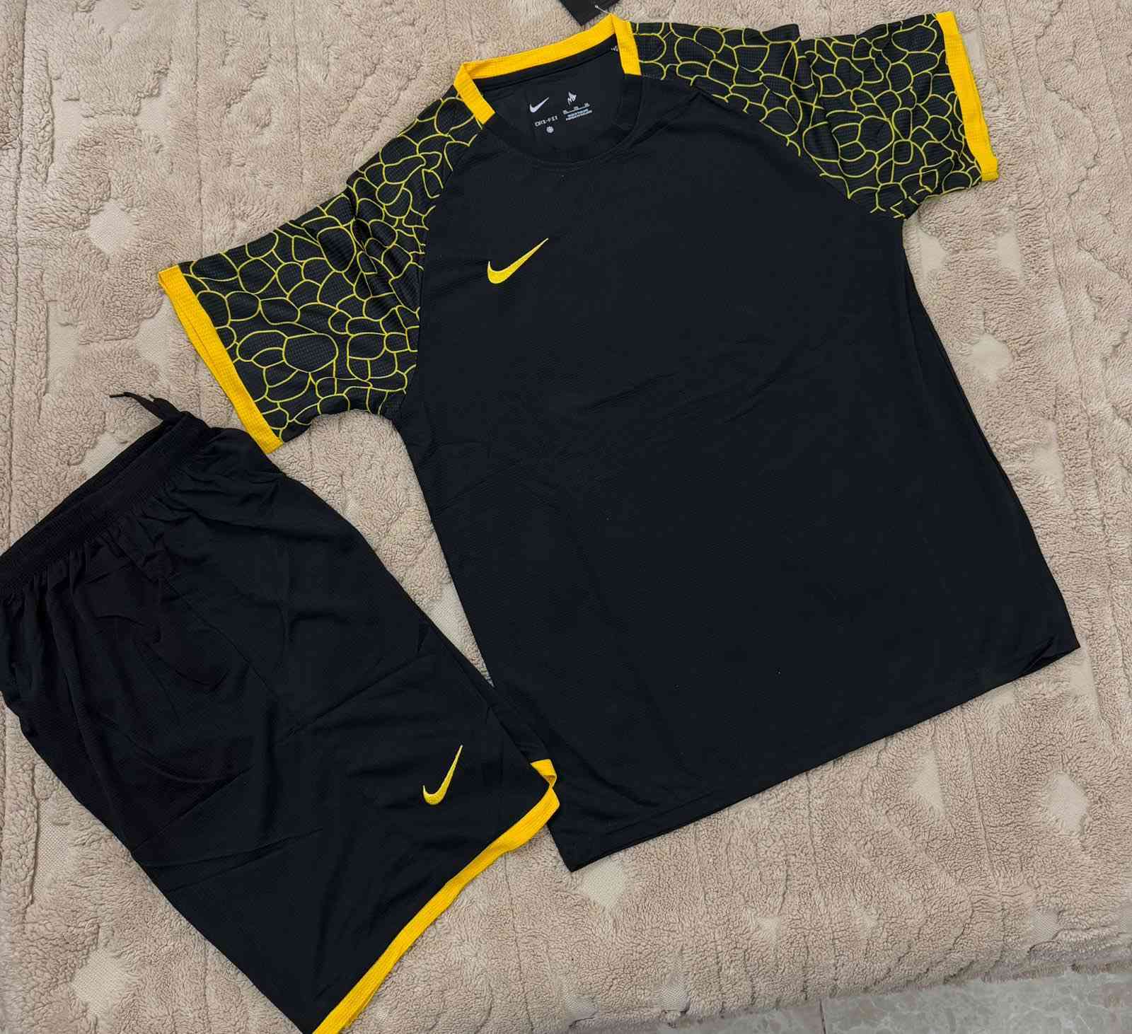 تصفية تصفية تصفية قطع اخيرة تفضل خاص للحجز او واتس اب ***********  يوجد توصيل لكل العراق مع الفحص
