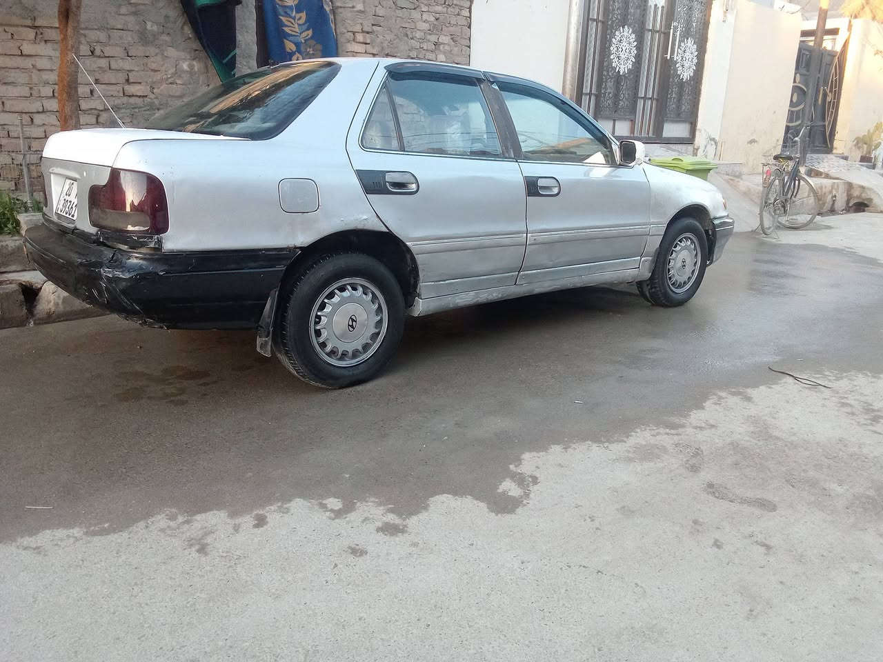 النترا دمعه موديل 93رقم ديالى دولي سنويه ل 30شرط التحويل محرك حاويه لاصرف ولا تبخير كير كذالك عادي كهربائيات شغاله تدفئة شغاله صدر زين تايرات زوج لمامي جدد ولخلفي نص عمر داخل حلو فرممات سليمات لسياره بيه جراد خفيف مسجل شغال  باتري جديد لسياره حلوه وناعمه ترايك وين مايعجبك ملاحضه اقره لمنشور زين قبل لا تتصل ولاتكلي شبيه مابيه كل لتفاصيل مذكوره لسعر 33$ وبيهه مجال قليل العنوان بعقوبة المفرك قرب الطرق والجسور رقم هاتف ***********
