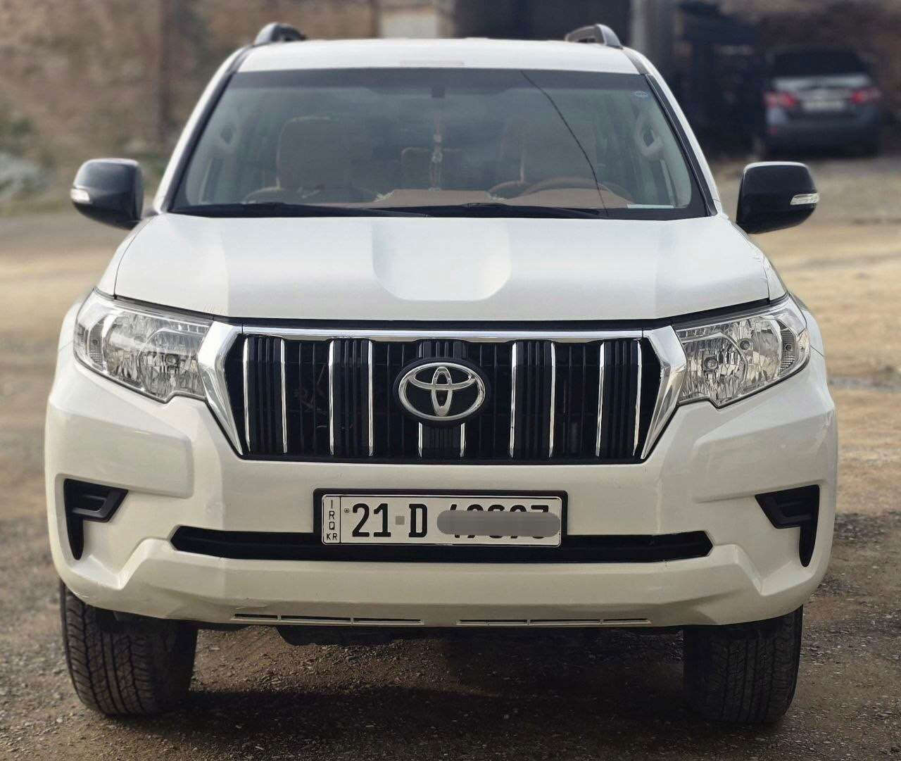 TOYOTA PRADO 2018 TX DIESEL
پرادۆ 2018 TX گاز 
سەیارەکە مەکینە گازی تۆربۆیە ئینجێکتەرە 
واتە (D-4D)
 113هەزار ڕۆشتووە
بێ بۆیاخ و بێ ساردە سەیارەکە جوان و پاک ماوەتەوە 
گێڕو مەکینە و ئەکسڵ و هەموو شتێکی بەشەرتە و زۆر بە هەڵمەتە
ڕەقەم و سەنەوی تازەیە تا 2029 و بەناوی خۆمەوەیە
چوار تایەو ویلی تازەی لە ژێرە
دەبڵ تانکی 150 لیتر
 بەشی نزیکەی 1200کم دەکات
سپێر لەکۆڵە 
گێڕ عادی و جام کارەبایی و ئاوێنە کارەبایی جەمبەستەر، سپرینگ، بوش ئەستوورە
ڕادێتەر ئەستوورە ( دوو ڕیز)  
استراد خاصی UN ە
نرخ:318 و معامەلە 
ژمارە تەلەفونی خاوەنی: 
***********
***********
سلێمانی شربازهير, السليمانية
