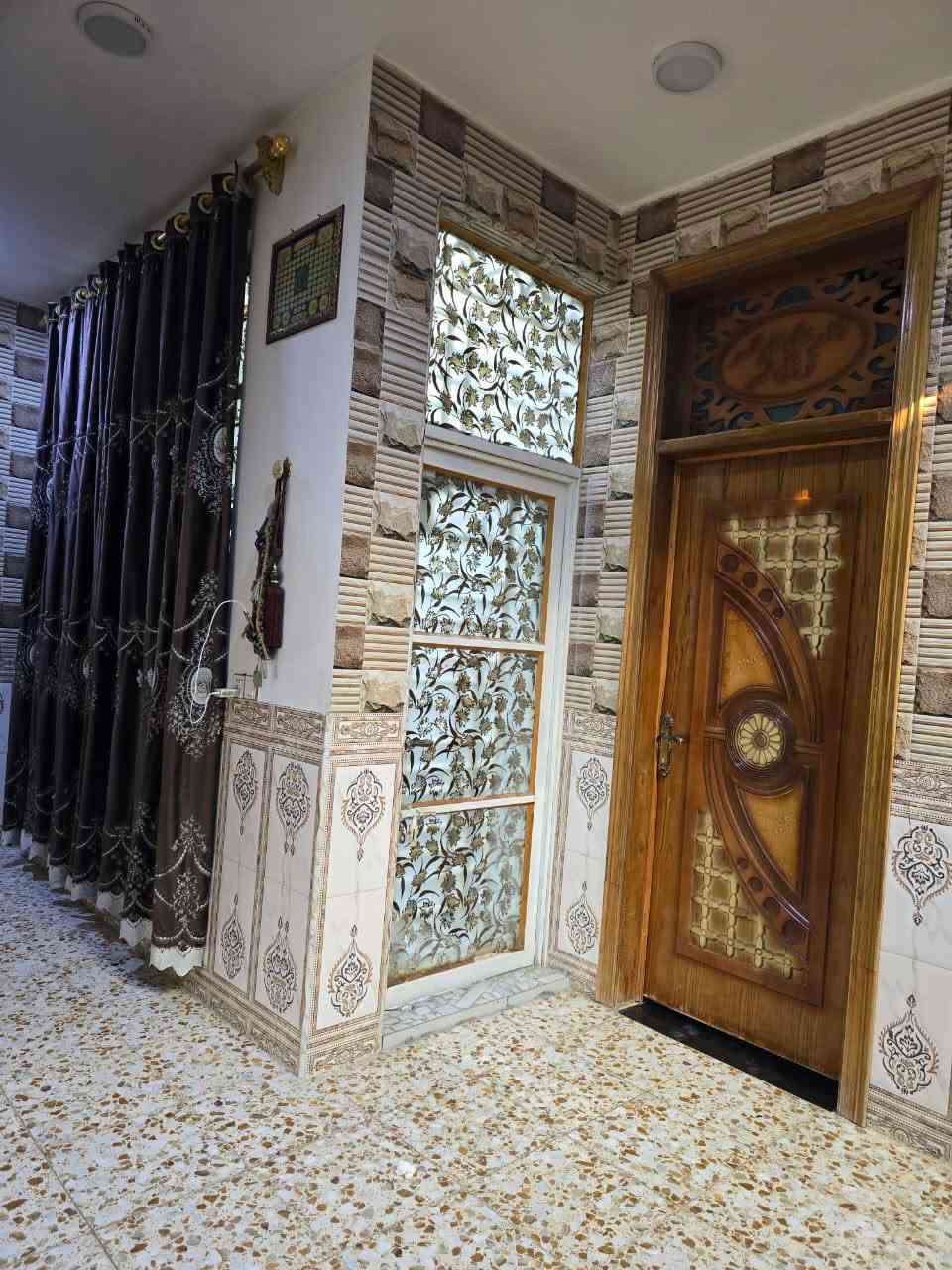 يوجد بيت طابو صرف جديد
المساحة 200م طابق واحد نوم 2
شارع 80 محيزم 4 
ورة المدارس يم الملعب الخماسي 
للاستفسار مراجعة مكتب الشارقة للعقار مقابل مسجد الرحمن الاتصال اوعبر المراسلة ***********
