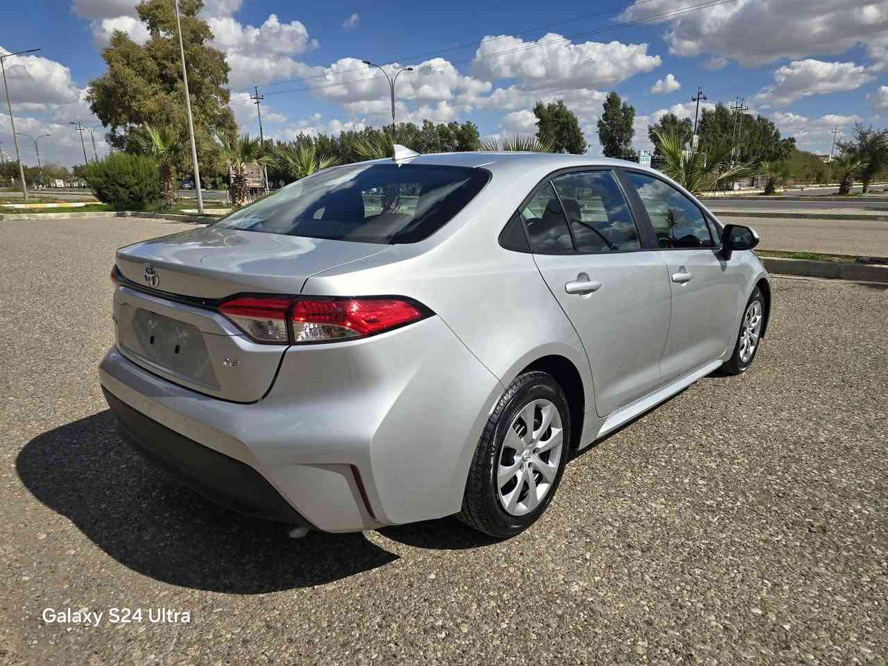 كورلا وارد امريكي موديل 2024 LE 
ماشي ٣٤ الف 
بجم كبس بيها جاملغ و باب صبغ بدون دواخل 
يترقم اربيل 
مكانها كركوك  موجودة في معرض ديار بكر 
سعر ١٤٣
***********  واتساب
