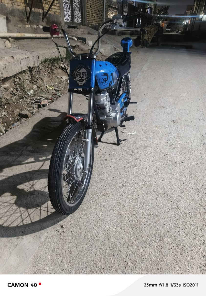 السلام عليكم دراجه لبيع اورق اورق أصولي مكاني شطره السعر ٥٠٠ بيه مجال الشراي اتصل ***********
