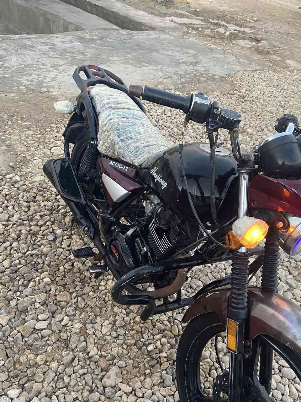 للبيع على وضع الشركه اوراق كامله مكينه مكفوله كهربائيات تخم تاير كلها مكفوله تضرب سلف وتطلع وين متريد السعر يمكم ماعرف بسعارهن قبل ٣ سنوات شتريتها ب٨٠٠هسه ماعرف شكد تجيب مكانها واسط  العزيزيه


**إذا كنت صاحب هذا الإعلان وتريد حذفه لأي سبب، رجاءا أرسل رسالة إلى الدعم الفني**