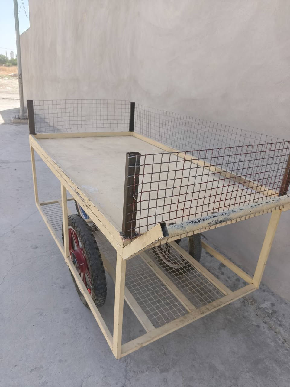 عربانه للبيع ب سعر 225الف
لاتصال عل رقم ‏‪***********‬‏
