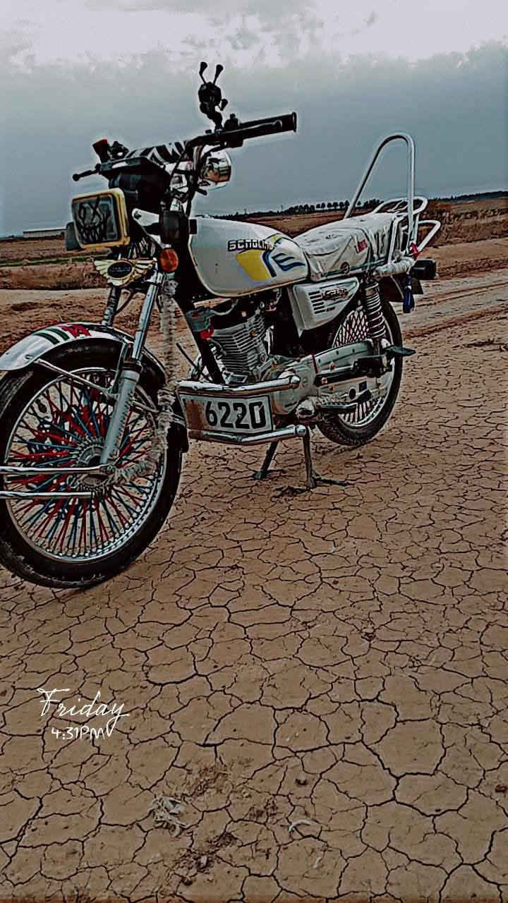 السلام عليكم دراجه للبيع موديل 25 السعر 725 وبيها مجال كفاله عامه المكان ديالى خالص رقم ***********
