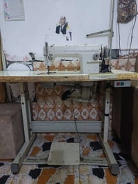 مكينة خياطة • للبيع