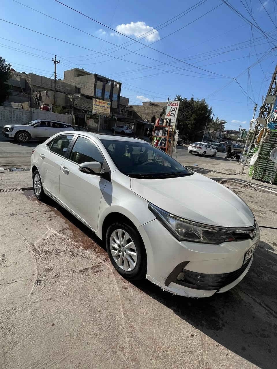 كورلا ٢٠١٩ خليجي ياباني 
فول موصفات ما عدا البصمه 
السياره بيها بارد بل بنيد وصبغ بل دوسه ورصعه بل باب الوره فقط
السياره جديده كير ومحرك ومكفولات 
ماشيه ١٢٩ كم 
سعرها ١٥٥
مكان السياره بغداد
***********
