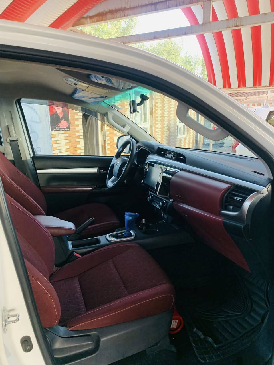 هايلوكس تي اردي 2024 مكفوله كفاله عامه من الشخط  ماشيه 40الف حقيقي فول موصفات شاحن الاسلكي مرايات شفط رقم بغداد تحويل مباشر المكان الدوانيه الحمزه الشرقي الاستفسار *********** السعر 390 وبيه مجال بسيط
