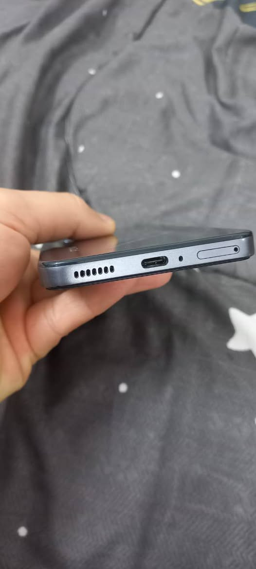 السلام عليكم... للبيع فقط يعني لا اراوس ولااعارض ولا ابدل
تكنو بوفا 7 الترا 
الذاكره ٢٥٦ الرام ١٢ +١٢ 
بطاريه ٦٠٠٠ ملم مع خاصيه الشحن الاسلكي والشحن العكسي يعني تكدر تشحن بيه اجهزه 
صوت استيريو دبل اسبيكر
انارة  led حول الكاميرا
كاميرا ١٠٨ مع تصوير فيديو يدعم 4k 60 
ببجي ١٢٠ فريم حقيقي 
الجهاز نظافه فول ١٠٠/١٠٠ بدون ملحقات فقط الكفر الاصلي مال الشركه
السعر ٣٢٠ بيه مجال حك جيتك مو اكثر 
جوا ٣٠٠ لاتراسل ولاتعب نفسك


**إذا كنت صاحب هذا الإعلان وتريد حذفه لأي سبب، رجاءا أرسل رسالة إلى الدعم الفني**