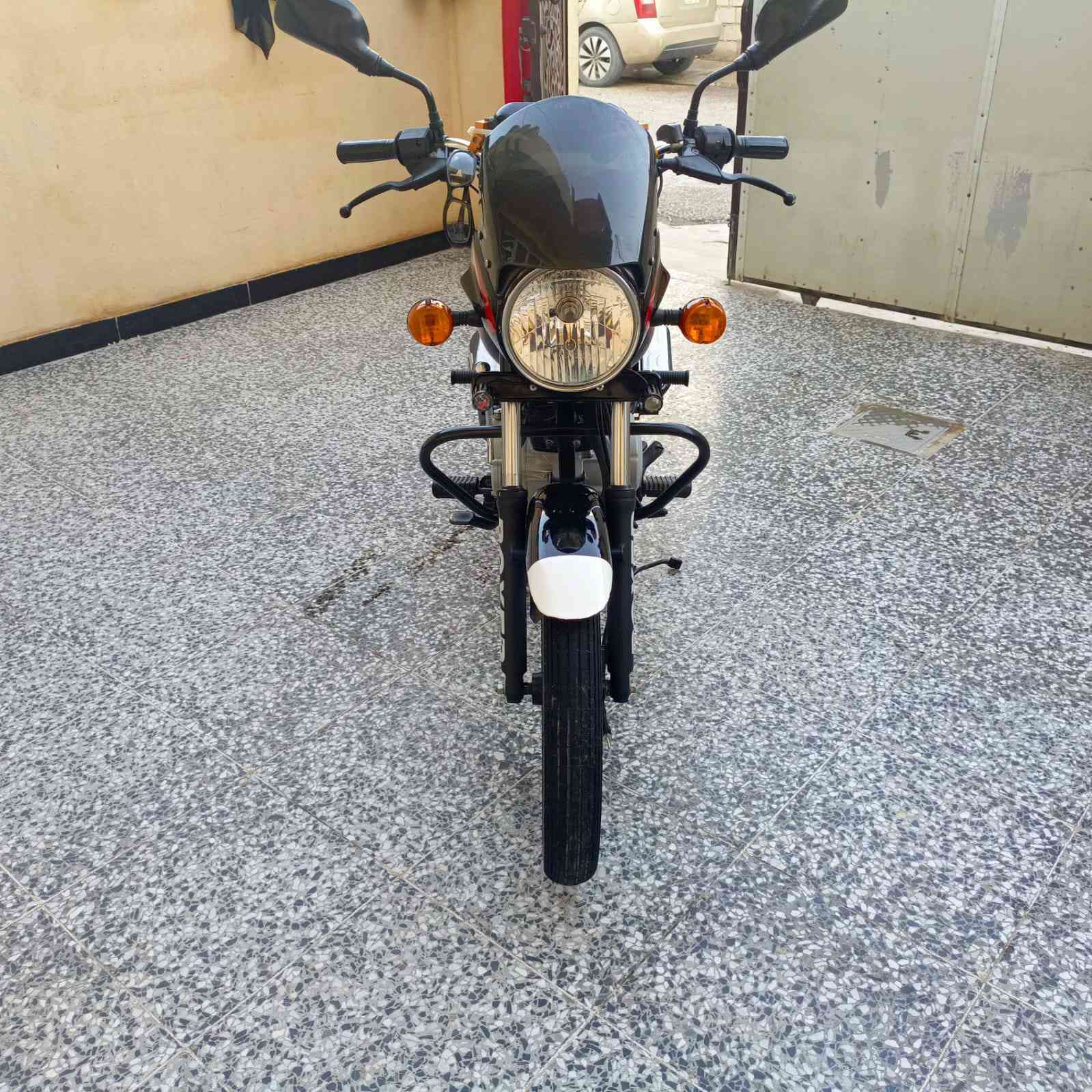 السلام عليكم ورحمه الله مكلف بلنشر
دراجة بوسكر موديل 2021 شكل 2022 الدراجة مامتعوبة ونظيفة كدامكم مال جناي لا طخه ولا برغي ملعوب بي دراجه كفالة عامة رقم وسنوية تحويل ثاني يوم للتواصل مع  صاحب الدارجة ...لحد يتواصل خاص رجائا تواصلو على الرقم 
***********
