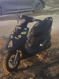 ماكس عدله للبيع السعر ٤٠٠ وبيها مجال شغاله سلف هندر بغداد الشعب ٠٧٧٦٠٦...