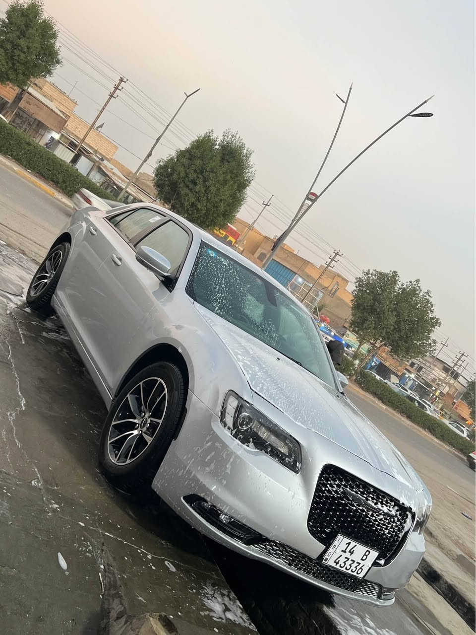 سلام عليكم اوباما 2021 للبيع مواصفات (S) فول للخير عده رادار امامي كشنات حضن كهرباء تدفئه مرايات كهرباء اشاره بل مري بنوراما عل طول سياره بعد مواصفات (S) معروفه رقم بصره الجديد سياره مشايه 70mi جديده وحلوه ومناسبه عل هاذه سوك وسعره كلش حلو سوك كله ما بي هيج سعر 235 وبيه مجال للشراي الرقم *********** Singapore
