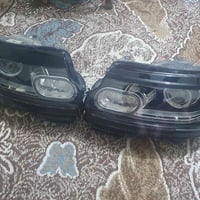 لايت امامي زوج من ٢٠١٣_٢٠١٧ رانج فوك نضافة١٠٠% ٤٠٠$ متوفر توصيل ٠٧٨٠٨٥...