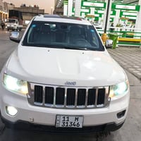 جيب لاريدو موديل 2012 فول مواصفات واحد على واحد فتحه  دمام  بلازمه سقف...