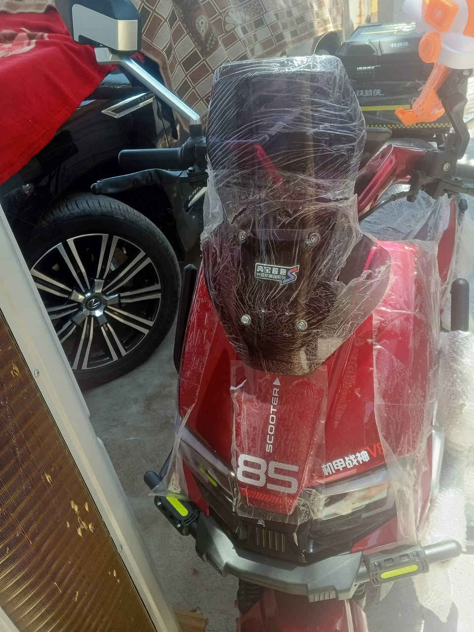 سلام عليكم ورحمة 
دراجه شحن 
ساقه الملف 2000
السعر 1100


**إذا كنت صاحب هذا الإعلان وتريد حذفه لأي سبب، رجاءا أرسل رسالة إلى الدعم الفني**