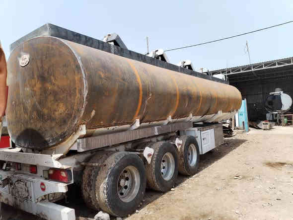 رضوان حداد تصليح الصهاريج والبوديات موصل صناعه بازوايا ***********،،، ***********
