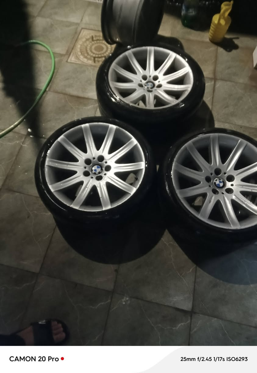 للبيع حجم ١٩بيهن تصليحات ب٣٠٠قفل


**إذا كنت صاحب هذا الإعلان وتريد حذفه لأي سبب، رجاءا أرسل رسالة إلى الدعم الفني**