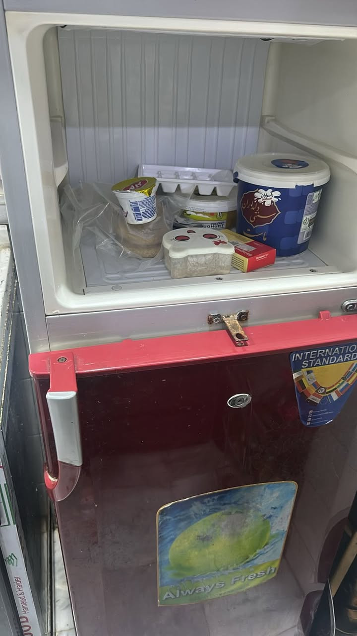 سلام عليكم ثلاجه نظيفه بيه هذا ليك ماطوره نظيف بس هذا البصوره موضح كدامكم
مكاني بلديات


**إذا كنت صاحب هذا الإعلان وتريد حذفه لأي سبب، رجاءا أرسل رسالة إلى الدعم الفني**