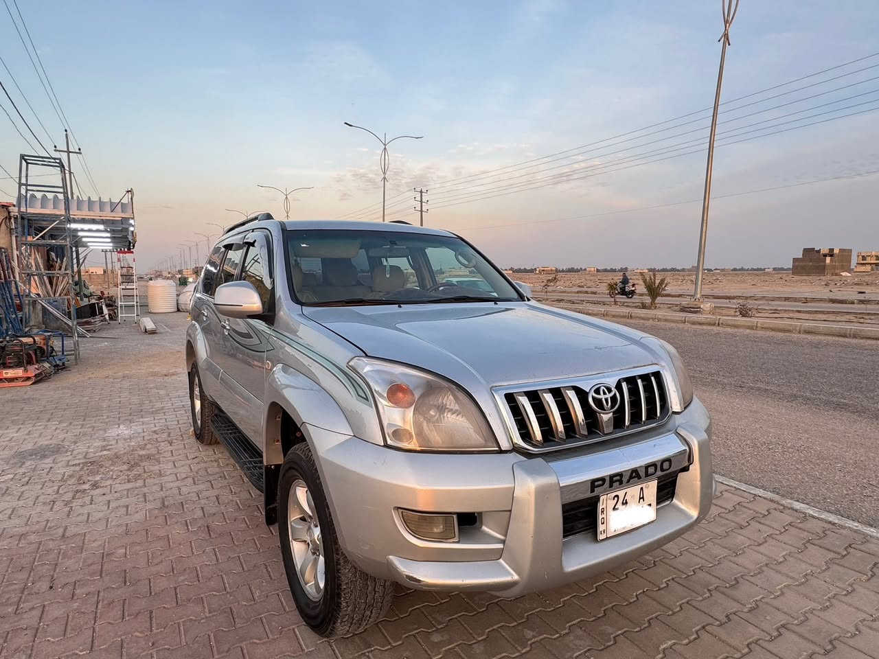 بيع او مراوس
لاندكروز برادو ٢٠٠٧ 
اربع قطع صبغ  
بيها منظومة غاز 
سيارة حلوه ونظيفه  رقم دهوك تحويل ثاني يوم

***********
