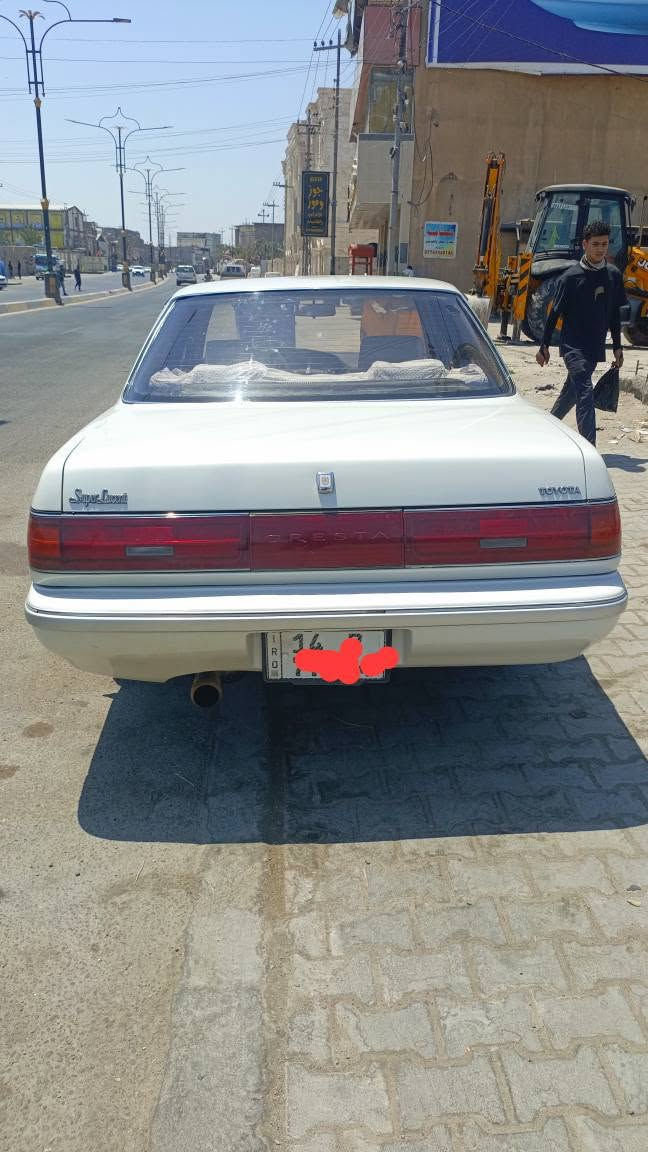 كرسته كصيف موديل1991رقم بصرة ا إنكليزي مكان السيارة بصرة أبو الخصيب السنويه منتهيه 
كفاله من الكص ونقل والعيب الشرعي كفاله 
مكينة ثنين ونص لا تبخير وله تنقيص كير كفله مصبوغة عام صبق درجه اوله احلا من الصور 
قرفته جديدة تبريد ثلج ولبادي مكفل من الصربه القويه  اي ستفسار 
*********** ابو الخصيب, البصرة
