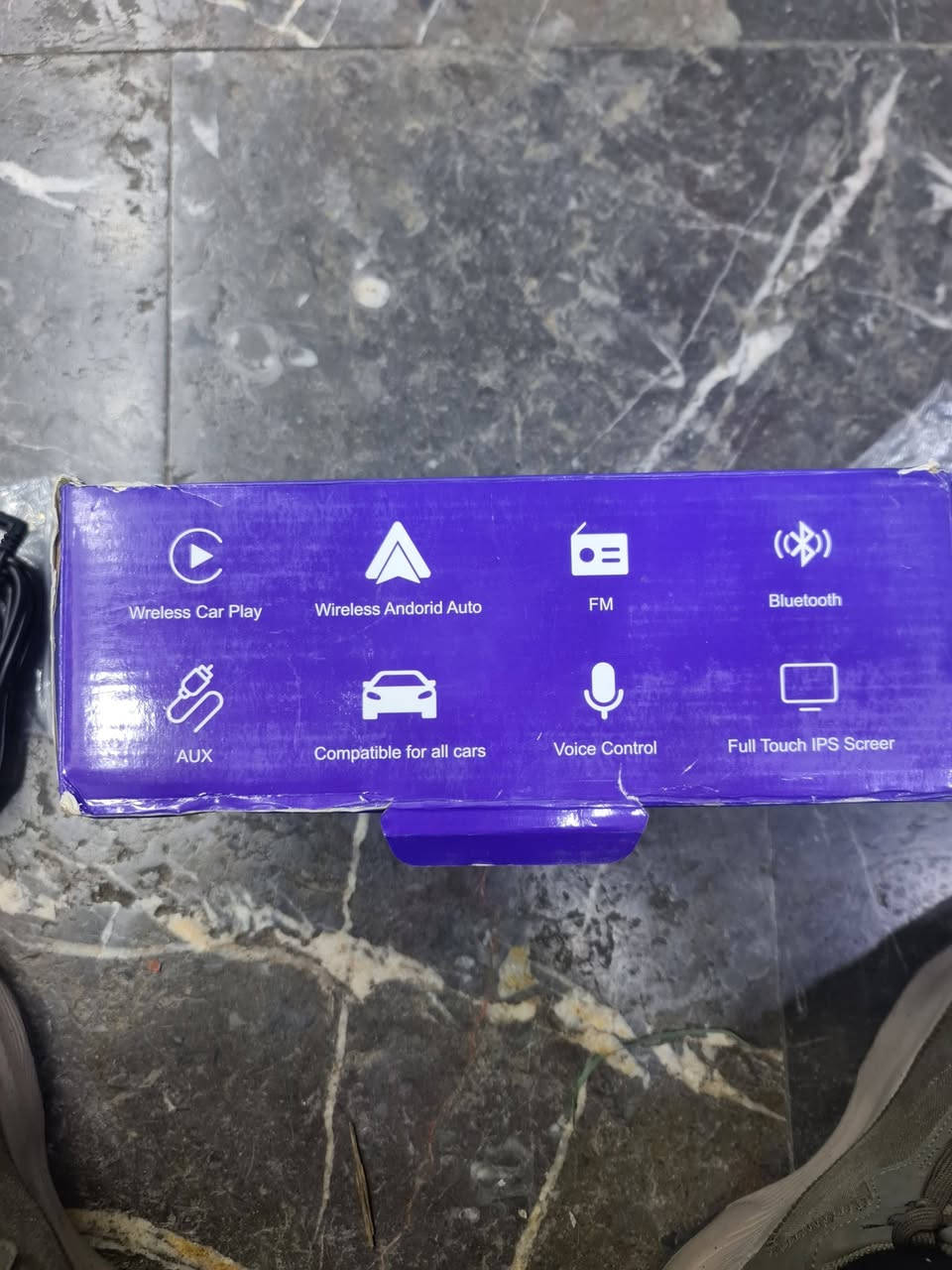 داش كام شاشة لمس ليلي نهاري للسيارة. كامرة أمامية وخلفية. منفذ تابسي وعلى الجداحة كامل مواصفات. تدخل على الكوكل وشوف شنو المواصفات الي بيها. السعر 60  الف مع التوصيل خاص او على الرقم ***********..
