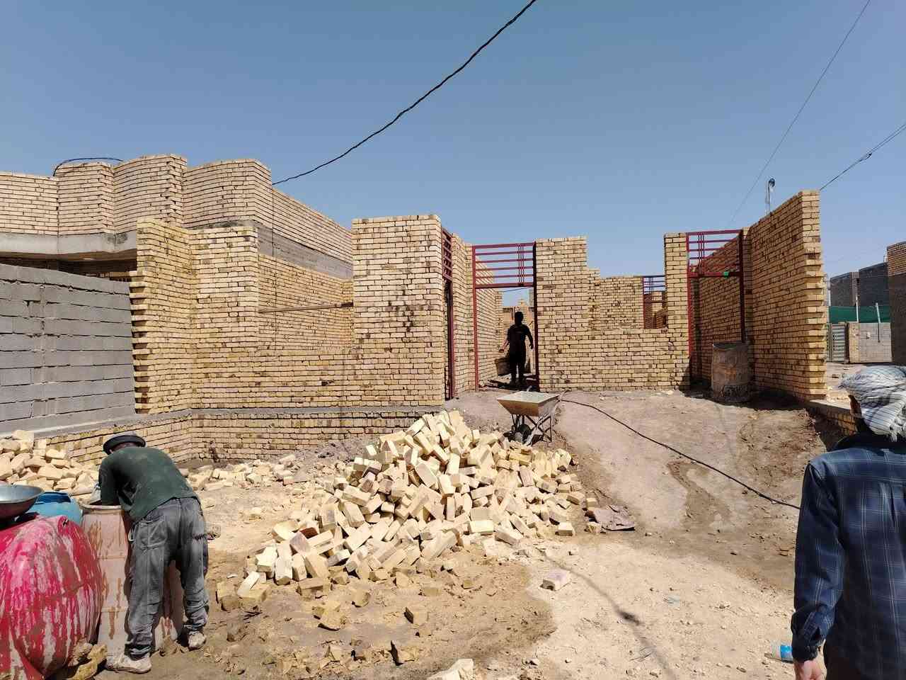 خلفة بناء درجه اولى نشتغل على الدبل وبليوميه ***********
