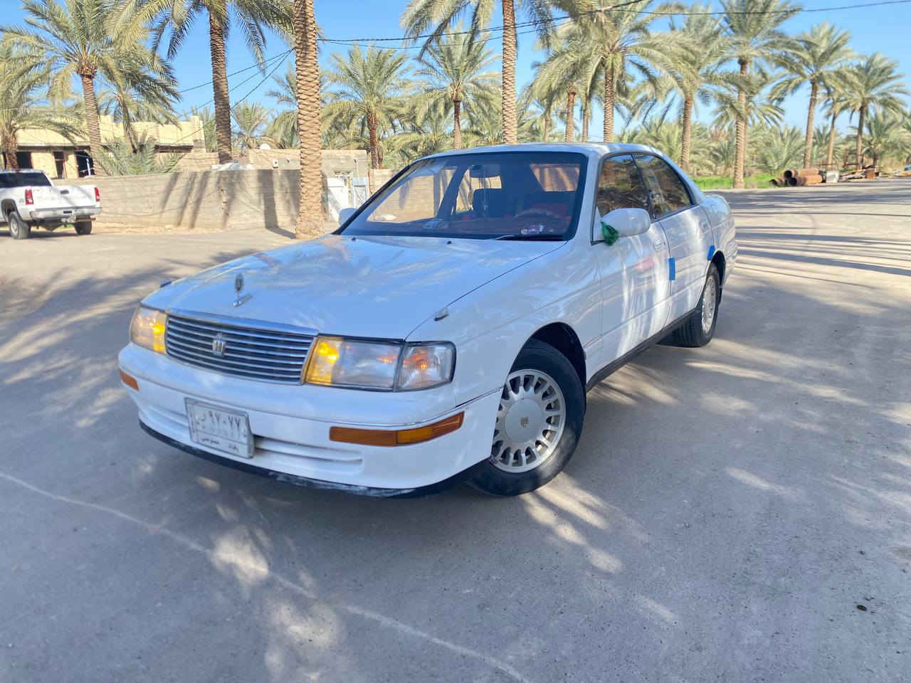 سلام عليكم  تيوته كراون نوع بطه موديل 1991مكفوله من كص ونقل جثه سياره نضيفه وجديده كير ومحرك 2500رقم بغداد تحويل مباشر تبريد جاهز حداديه جديده وبطاريه جديد كهربائية جديده وشاشه شغاله وسستم سماعات دشبول جديد كلشي جديد بيه العنوان حله بابل سعر 75وبيه مجال للجادين ***********و***********
