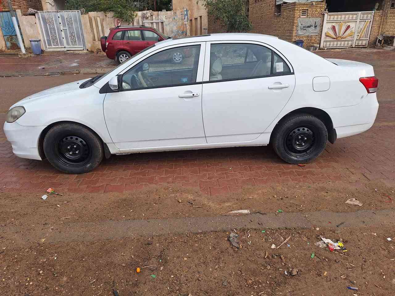 سلام عليكم سياره بي وايدي مديل ١٦ كير اوتو مكفوله كفاله عامه رقم ميسان واي استفسار هاذا رقميى*********** عنوان ميسان ام غربه
