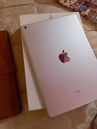 ايباد ٩ • ٦٤ جيجا • بصره زبير