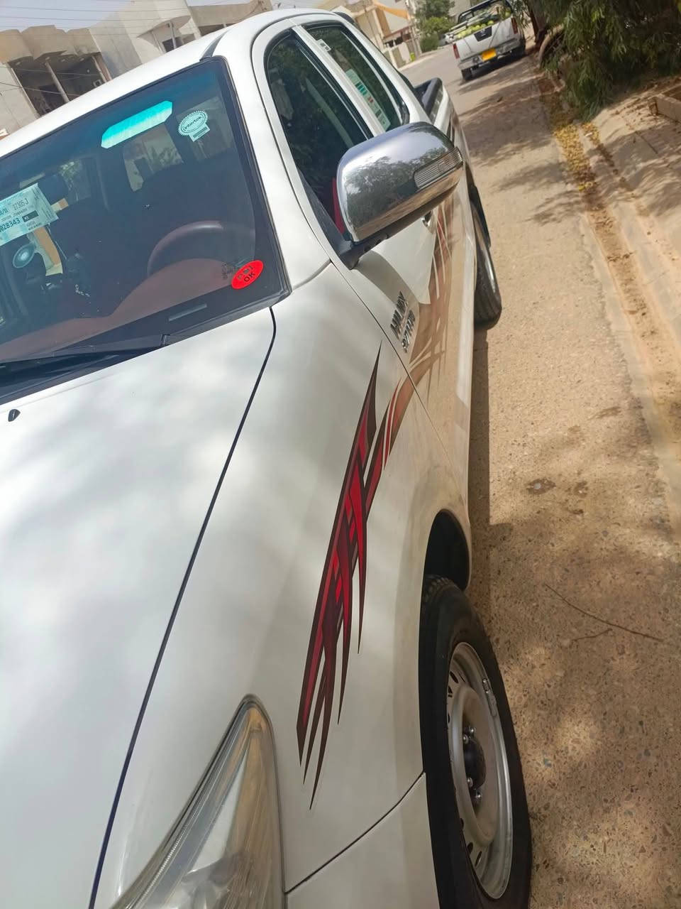 توتا مرزي للبيع 2014 رقم اربيل شاصي 12 
كير عادي 
كير مكينه تبريد تدفه مكفوله 
طخم تايرات جديد 
ماشيه 192 km
الشعر 207 بي مجال 
كركوك 
***********
