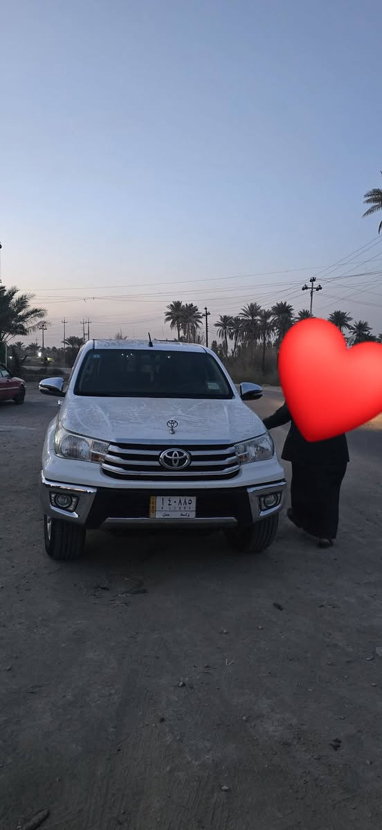 السلام عليكم فورويل موديل 17مكفوله كفاله عامه
السعر ٢٦٥وبيهه مجال قليل .
سياره كلش نضيفه .مكان ديوانيه غماس .
.***********
