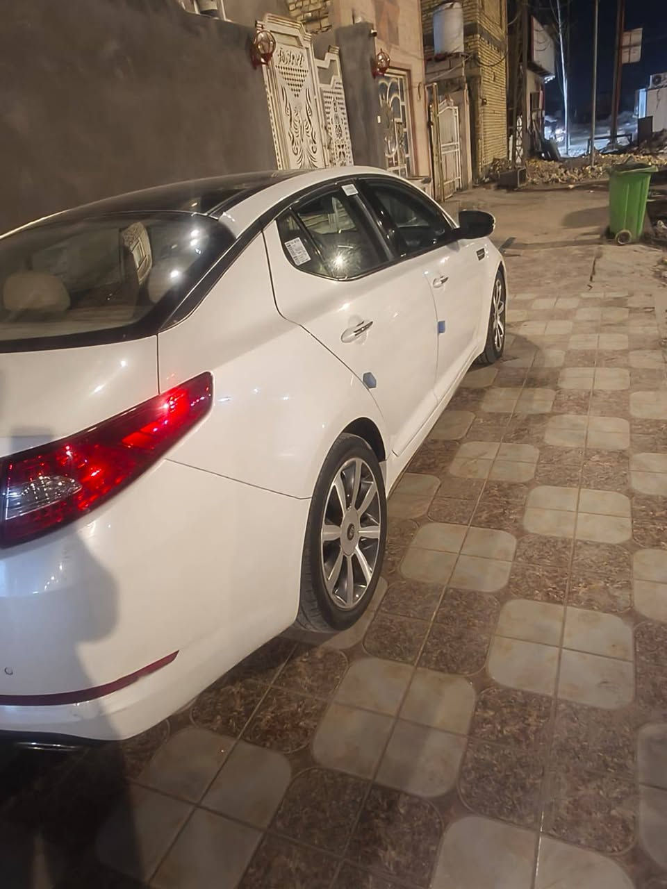 سياره لبيع اولتيما خليجي كفاله عامه موديل 13 فول موصفات سعر 138 (عنوان ذي قار)  ***********
