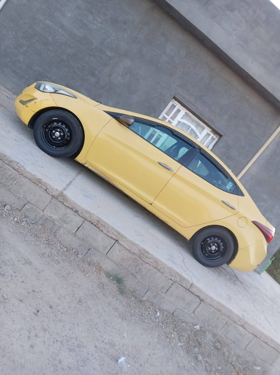 بسم الله الرحمن الرحيم 

23//1//2026 السبت 

النترا 2015 امريكي 
محرك 1800
رقم بغداد 
تبريد تدفئه 
محرك كير كفاله 
سياره بسمي مشروع وطني 
الضرر باب وجاملق صفحت اليمنه فقط 
مكان السياره الانبار الفلوجه 
السعر 110 وبيها مجال شي قليل
متواجد خاص 
رقم اثير ***********
رقم كورك ***********
