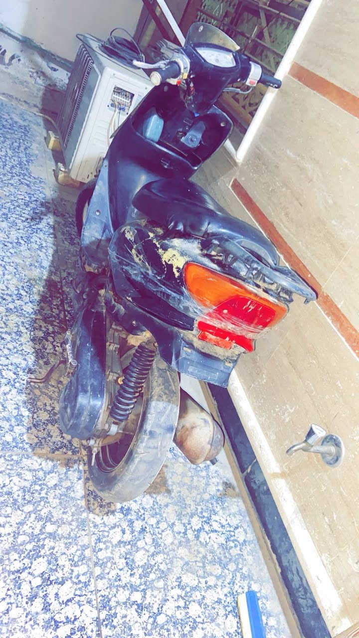 سلام عليكم دراجه نكره هندر ستين فحل شلعه ومعدل مكاني الشعب البنوك سعره 150بيه مجال بسيط رقمي ***********
