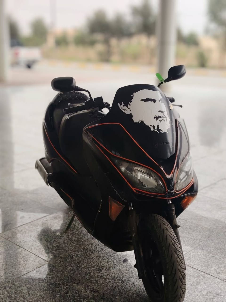 اعاده نشر بسبب الوعود الكاذبه معه حتراماتي لطيبين 
سلام عليكم مره خصت مدير الكروب
 فورزه ٠٨ بصمه
   اسود طافي اوراق دراجه
 كامله مكينه مكفوله شريط فسفوري
 كهربايات كلهة شغاله ولا شي بيهة نقص
 تايرات جدد باتري جديد الدراجه ماملعوب بيهة صالنصه كاتم سايد بريك
 مانع نزلاق حساس بعد قفل ستيرن كلول جنطه 
وانه بخدمت الشراي مكاني عماره كحلاء هاذ رقمي
سعر٨٠٠ مجال قليل 
*********** خابرني وبخدمتك خاف ماتحصلني خاص 
هسه عايفلها صالنصه رياضي 
وموجوده الكاتم
