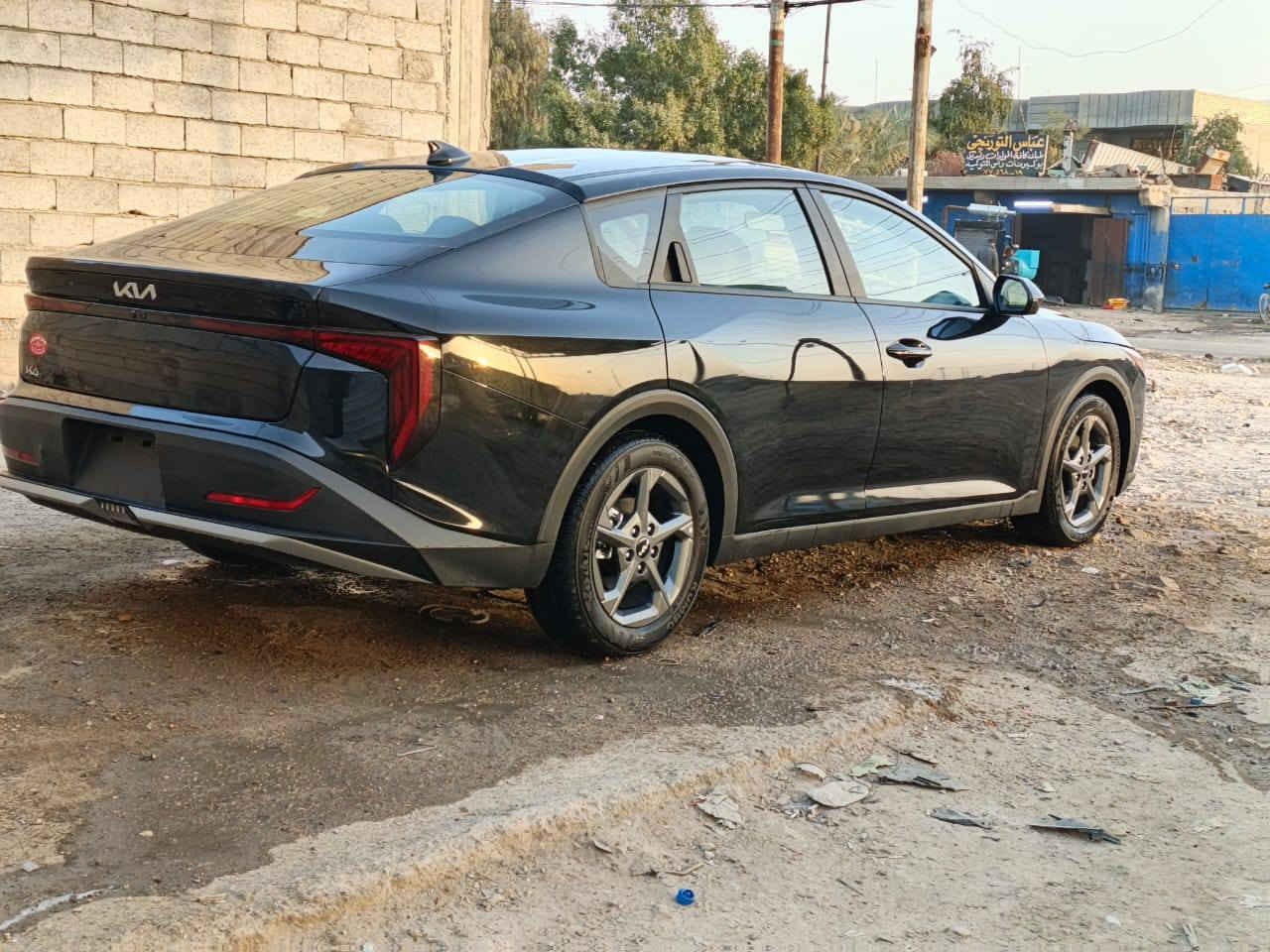 سلام عليكم K4 البيع موديل 2025بدون يارباك نص فول السياره اليبل واحد قطعتين صبغ جوملغ وبنيد بدون رقم السياره جاهزه من كلشي خير من الله المكان بغداد رقم الهاتف *********** سعر 148 و بيها مجال
